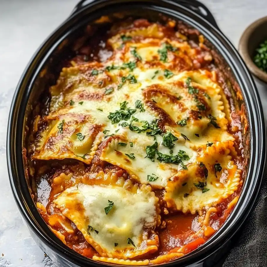 Legendary Irresistible Slow Cooker Ravioli Lasagna Recipe Delight — 30-Min Family Dinner Everyone Loves