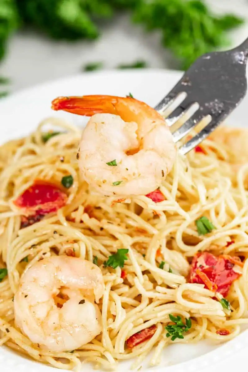 Creamy Tomato Shrimp Pasta — A 20-Minute Gourmet Dinner